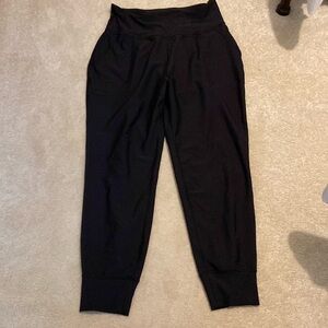 Old Navy XL high rise jogger. Black